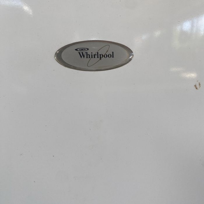 Холодильник Whirlpool