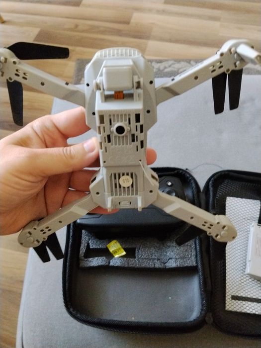 Dron plus 3 baterie