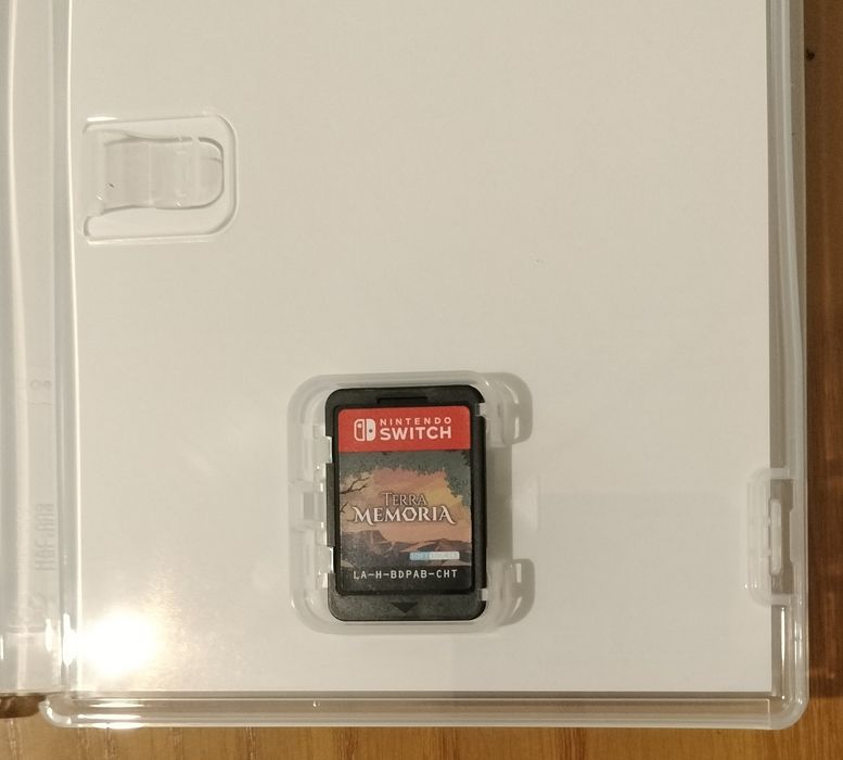 Terra Memoria Switch – Edição Asiática Multilingue