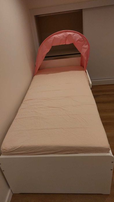 Cama de criança branca IKEA