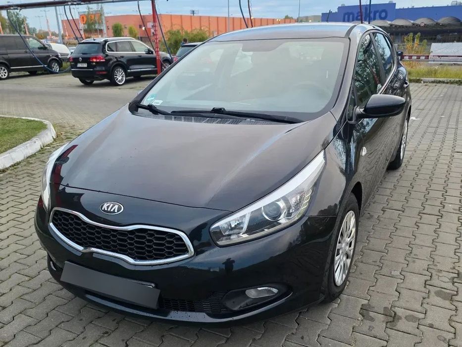 Kia Ceed KIA Ceed 1.4 2013