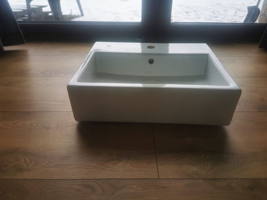 Umywalka pólblatowa Ideal Standard