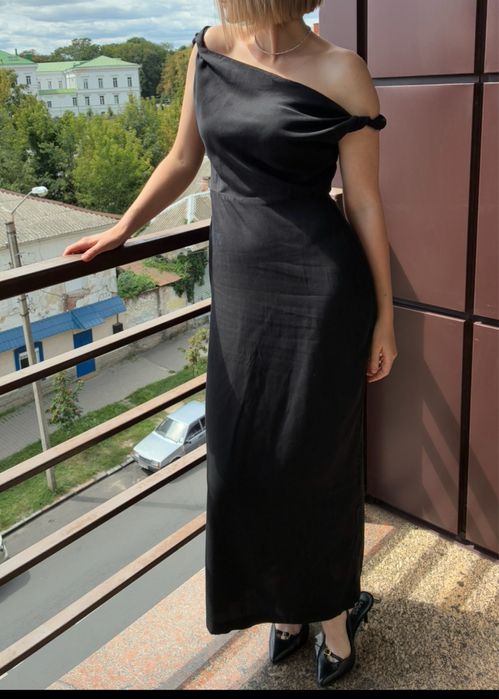 Сукня cher 17, чорна на одне плече