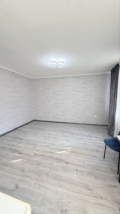 Продаж 1 кімнатноі квартири на Новомиколаівці