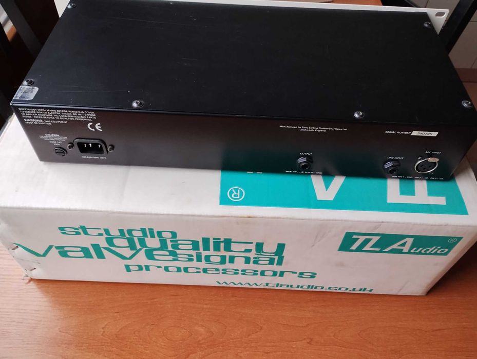 TL Audio 5050 wzmacniacz lampowy mono z kompresorem + 2 mikrofony