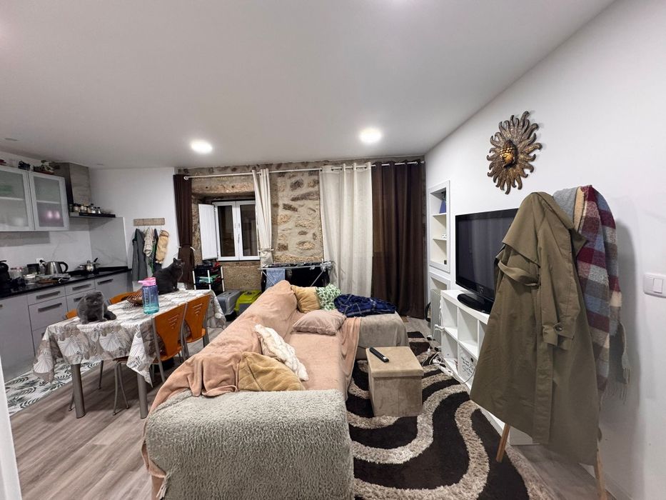 Alugo T1 em castelo branco