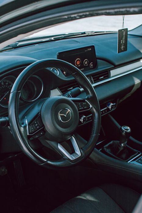 Mazda 6 MANUAL 2.5 beznyna idealny pod montaz lpg 2018r niski przebieg