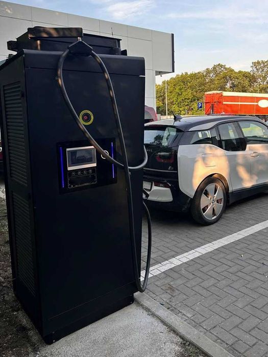 Швидкісна комерційна станція для CCS2 GBT 80кВт 120кВт 160кВт