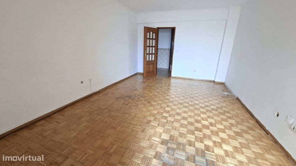 Apartamento T3 com 115m²  no Barreiro