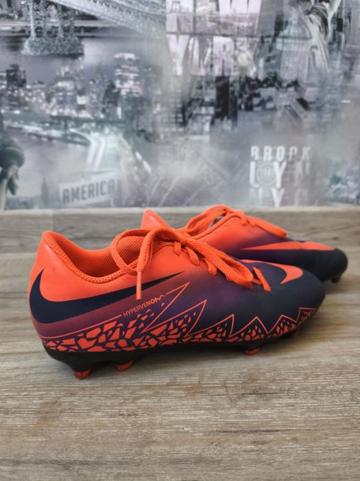 Футбольні бутси моделі Nike Hypervenom Phade II FG, 38 р