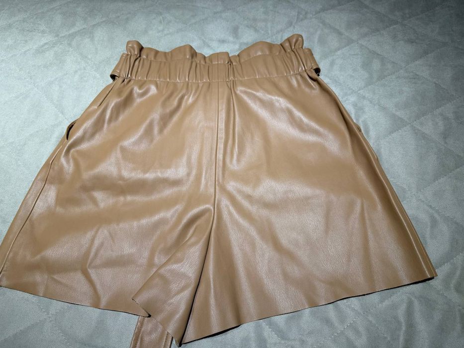Шорти Zara S шкіра