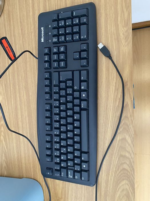 Microsoft Keyboard64737752696194121