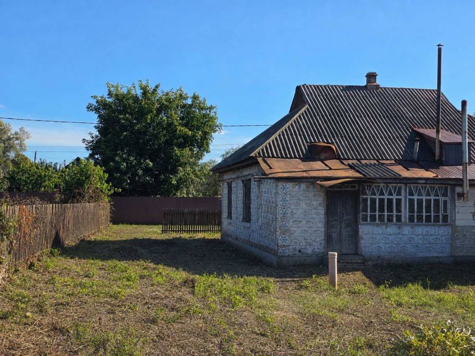 Продам будинок в  Нових Санжарах
