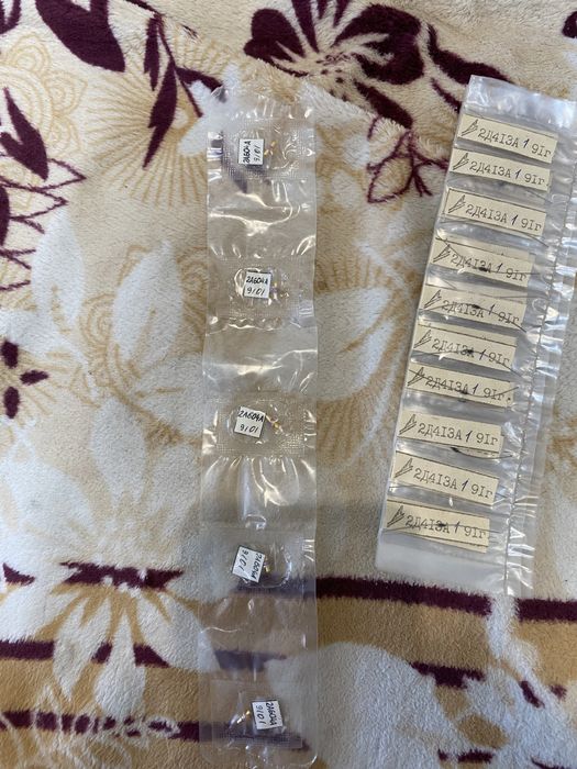 Продам диоды СВЧ 3а112ар11; 2д413а1; 2а604а; 2а104а.