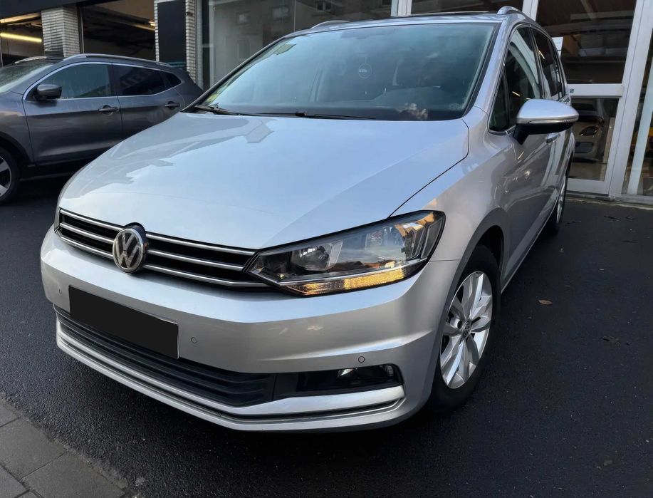 Volkswagen Touran      2018