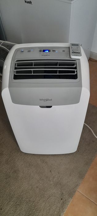 Ar condicionado whirlpool 12.000 btu potente.