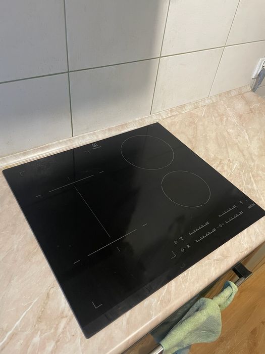 Płyta indukcyjna do zabudowy Electrolux
