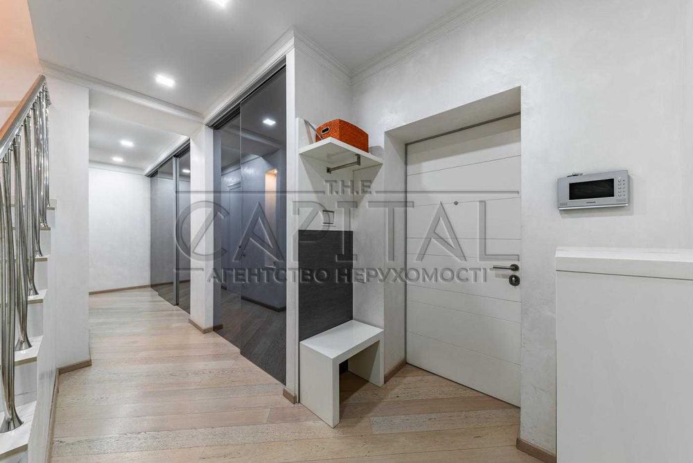 Оренда VIP квартира-пентхаус 150м2 Оболонський район вул. Івасюка 8