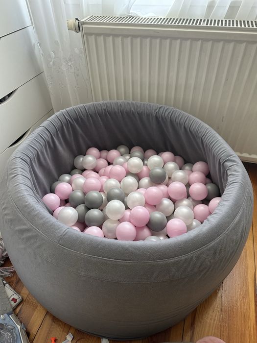 Basen z kulkami dla dziecka- używany.