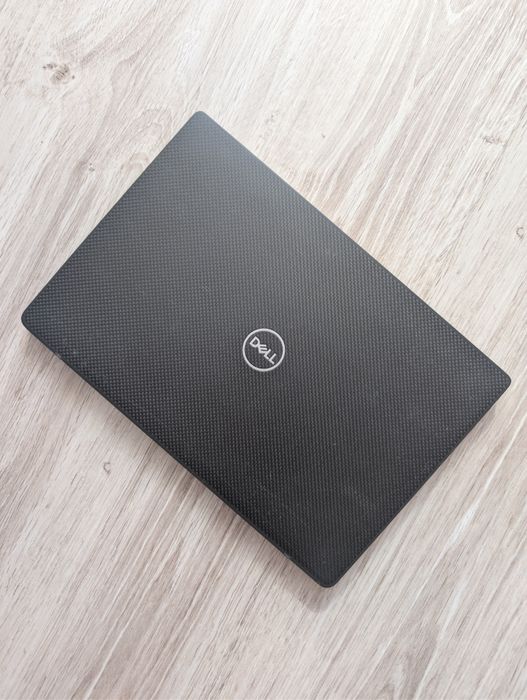 Laptop Dell Latitude 7300