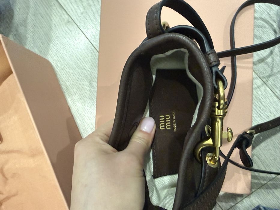 сумка-поше Miu Miu Nappa Leather Pouch