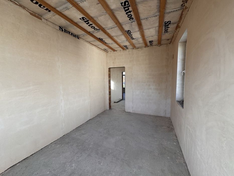 ДОВГОСТРОКОВА Оренда фасад Варшавська траса. Газ! 4 сотки