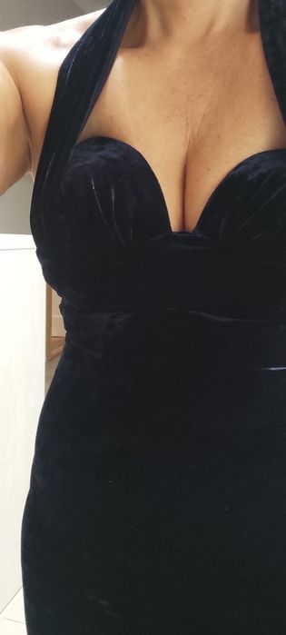 Wieczorowa, długa ,welurowa sukienka