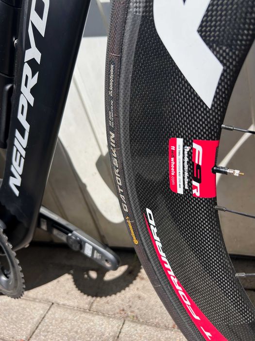 Neilpryde Bayamo czasówka (rozmiar 52) - Ultegra Di2 2x11, pomiar, koła karbonowe FFWD (dysk)