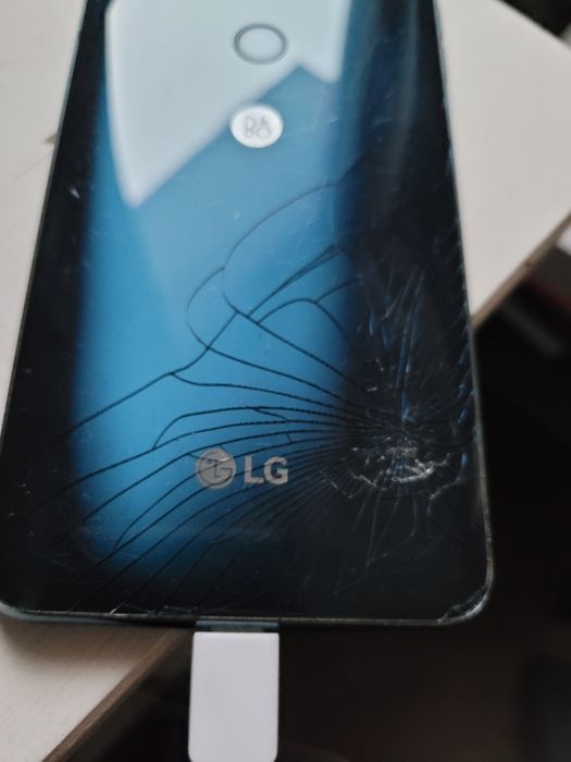 Smartphone LG V30 niebieski