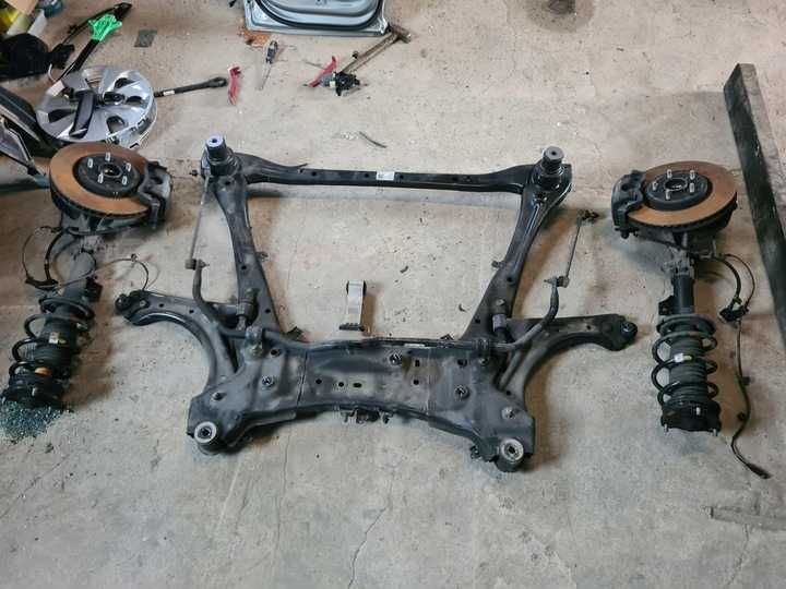 Подвеска передняя задняя подрамник Kia Sportage 5 V разборка