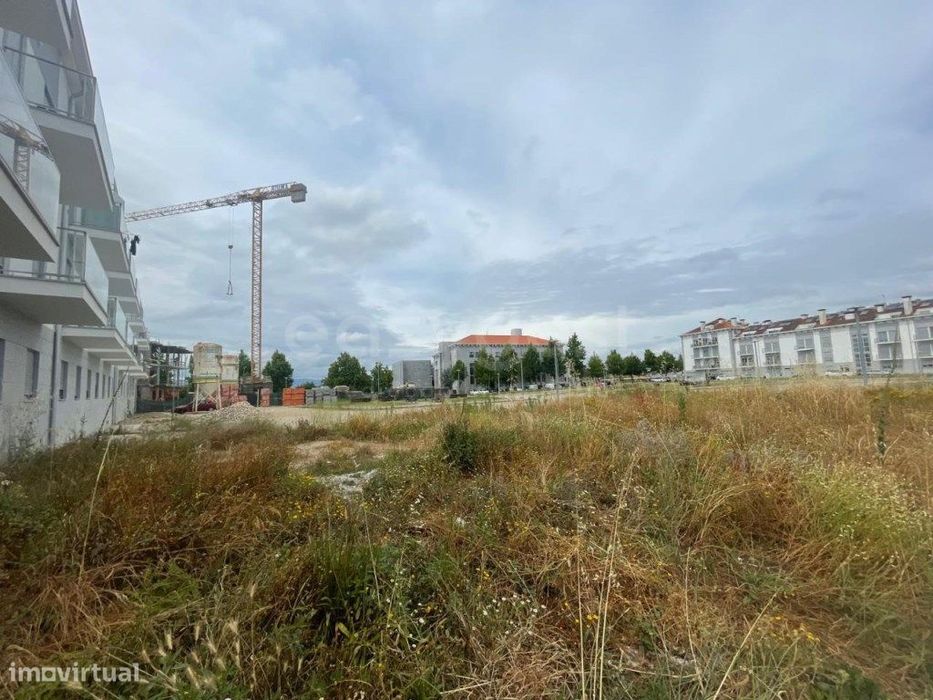 Apartamento T1 em construção, localizado em Carregal do Sal