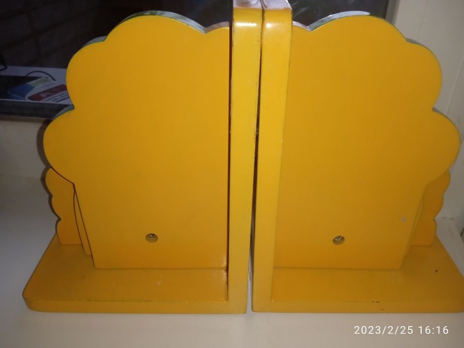 Подставка, опора, держатель для книг