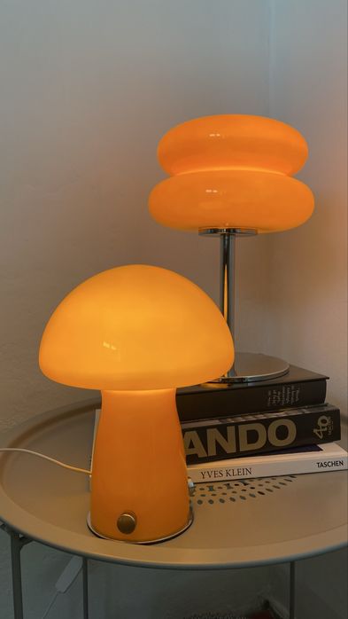 Настільний світильник. Лампа настільна. Нічник.