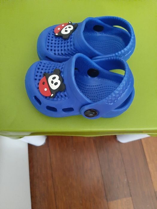 Sandálias/Crocs bebé T18