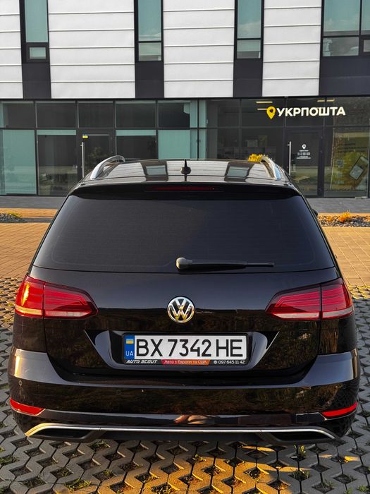 volkswagen golf 2017