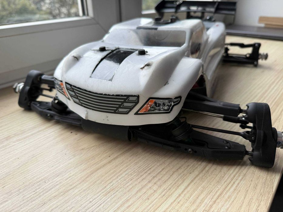 RC samochód Truggy Mugen Seiki MBX7TR eco kit + części