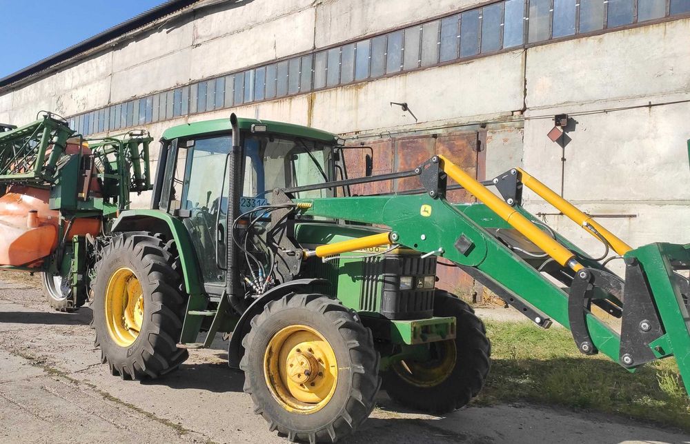 Трактор John Deere 6400 + Фронтальний навантажувач Dellif strong 1800