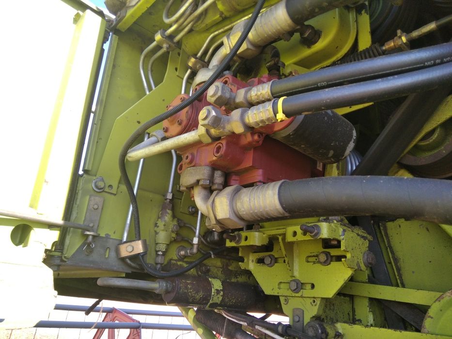 Продам комбайн Class 1118