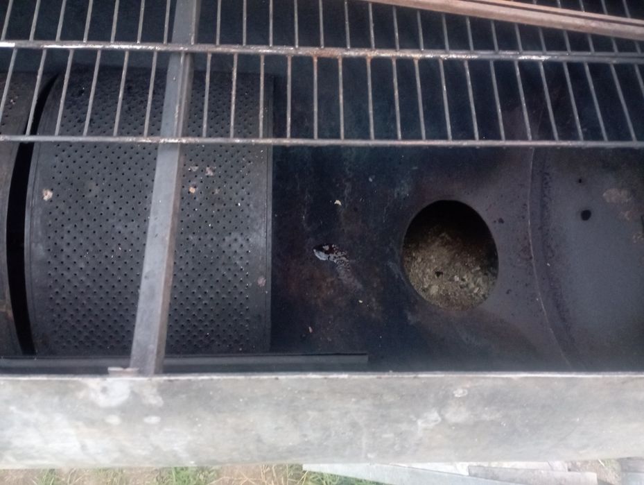 Wędzarnia grill na kołach