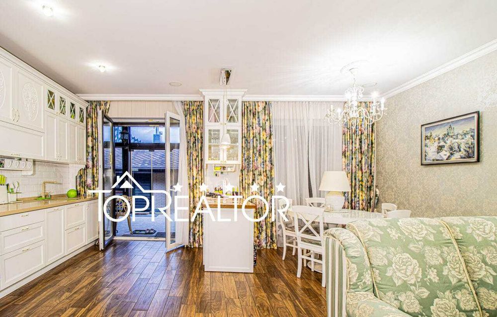 Продаж 2-пов. будинку з сучасним ремонтом за церквою на вул.Дерев'янка