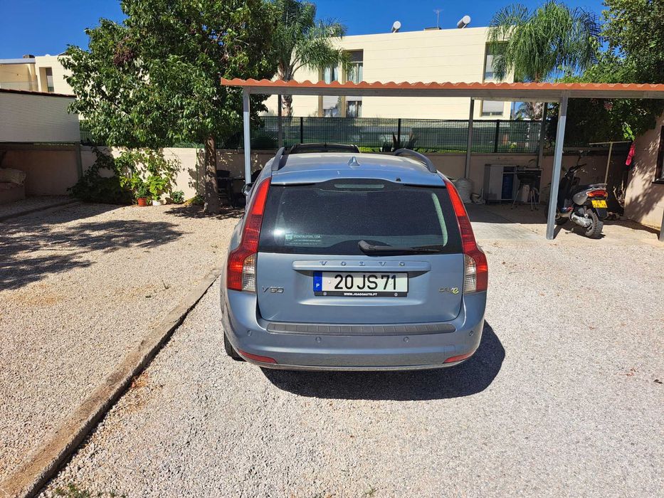 Volvo V50 2010 carrinha foto 2