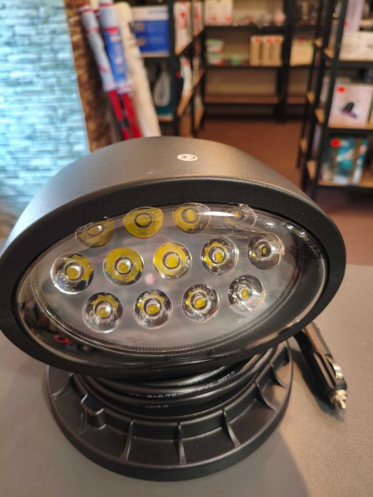 Lampa robocza LED samochodowa magnes pilot szperacz 12–30V