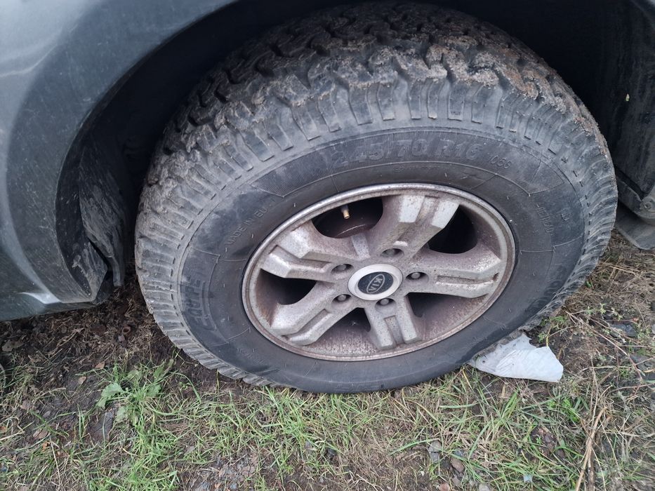 Колеса kia sorento 2001-2009 5x139.7 r16 диски нива