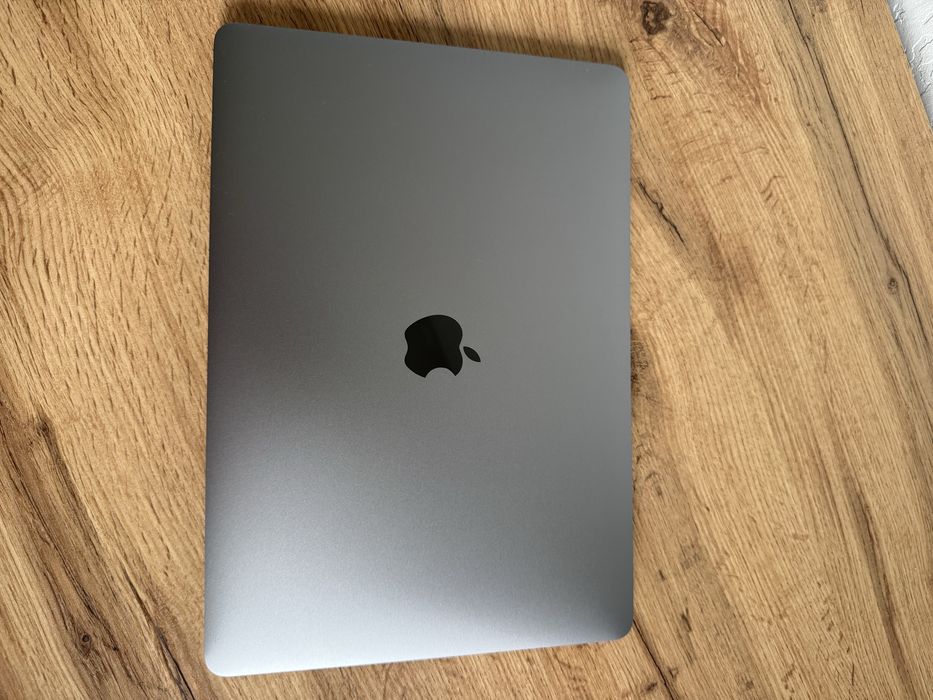 Macbook air M1 2022 Макбук ейр М1 2022 Space Gray