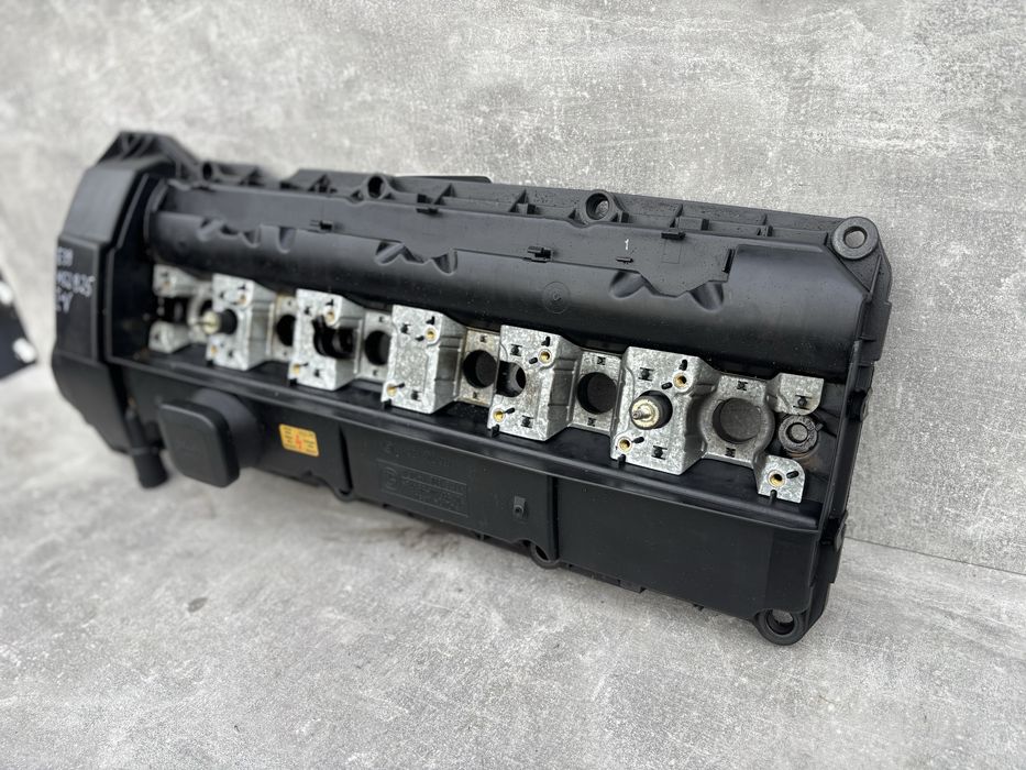 Клапанна кришка бмв Е39 М52 1 ванос Клапанная крышка Клапанов bmw