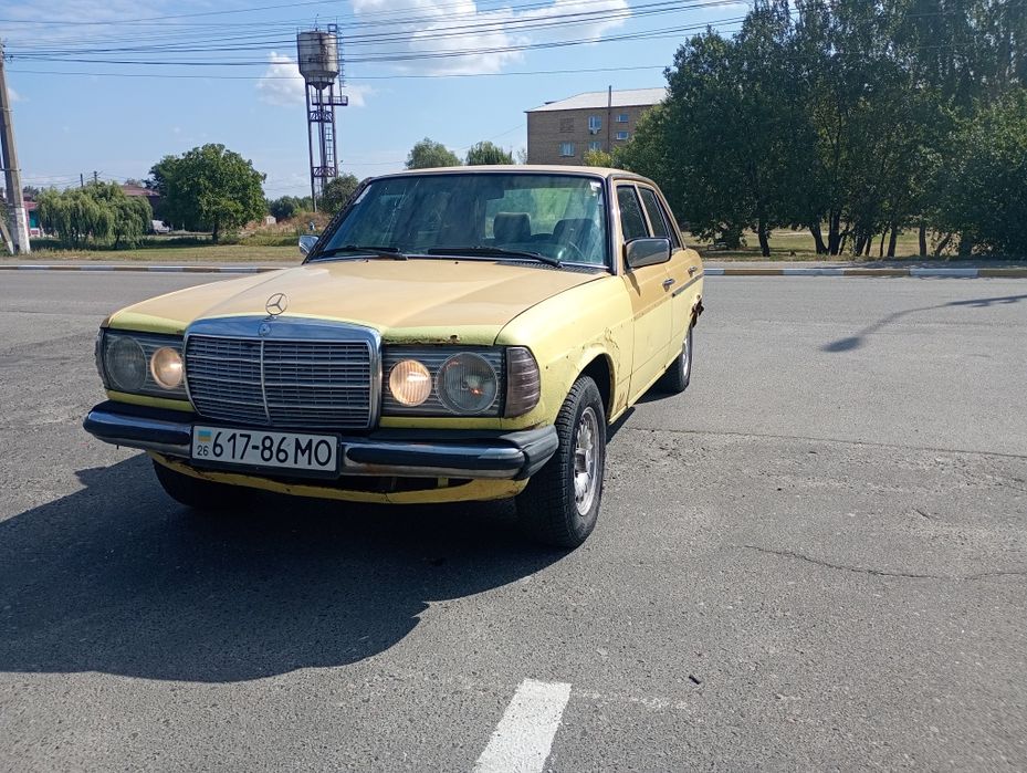 Продам Mercedes 123