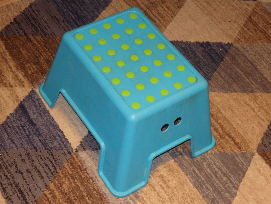 Stołek podest BOLMEN IKEA niebiesko-zielony