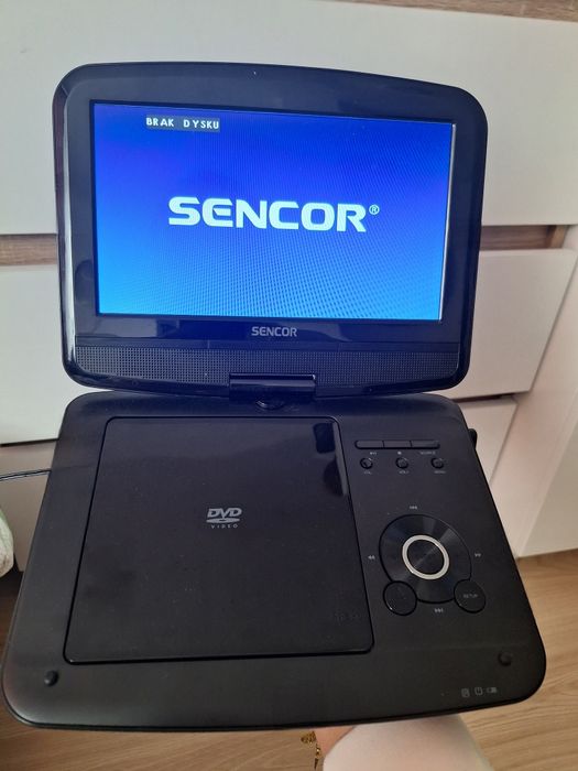 Przenośny odtwarzacz SENCOR SPV USB, telewizja, pilot, ładowarka