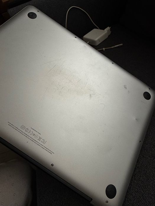 MacBook Pro (13-inch, Mid 2012) - під ремонт або на запчастини