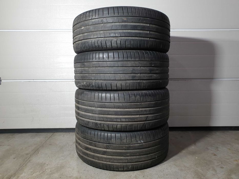 4szt. 265/35/22 102V Pirelli P Zero (Pz4) 6mm 2022r [ 11725 ]